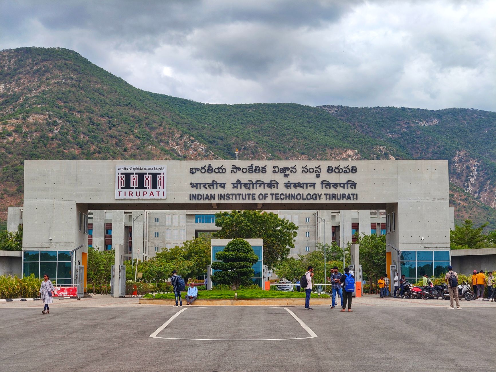 Odisha Andhra Pradesh schools status